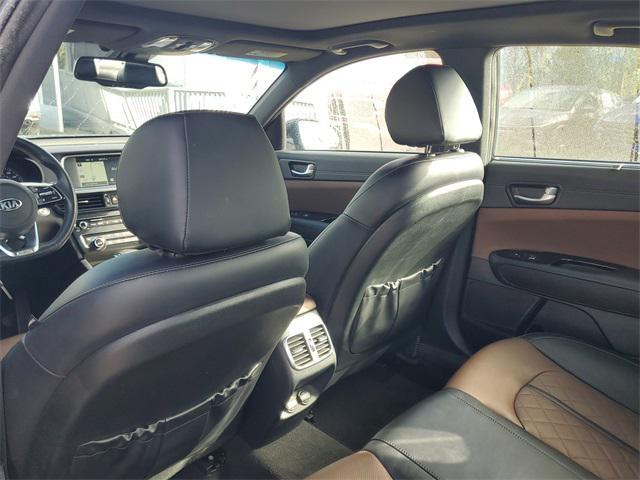 Photo of 2019 Ebony Black Kia Optima