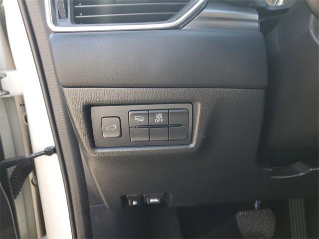 Photo of 2023 Rhodium White Metallic Mazda CX-5