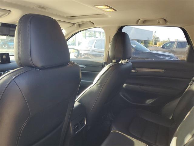 Photo of 2023 Rhodium White Metallic Mazda CX-5