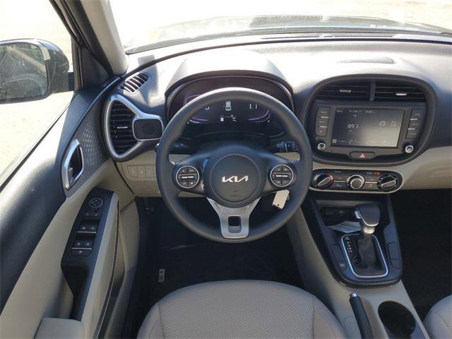 Photo of 2025 Fusion Black Kia Soul