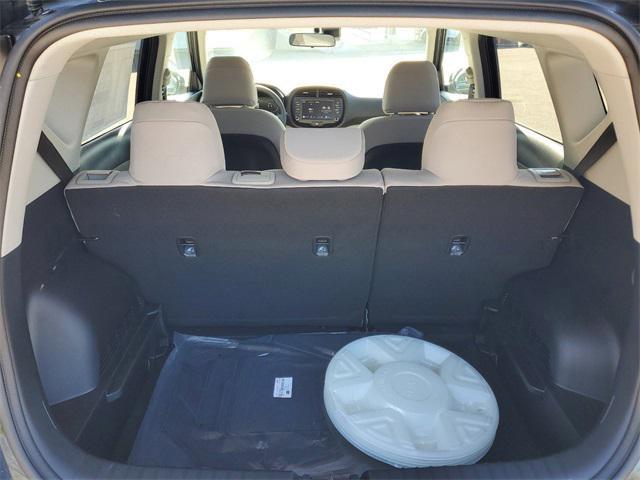 Photo of 2025 Fusion Black Kia Soul