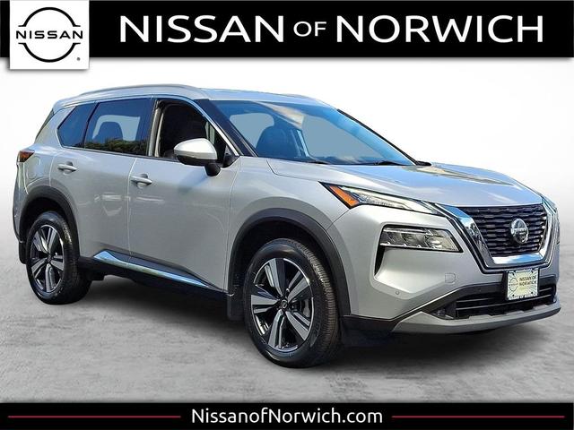 Photo of 2021 Brilliant Silver Metallic Nissan Rogue