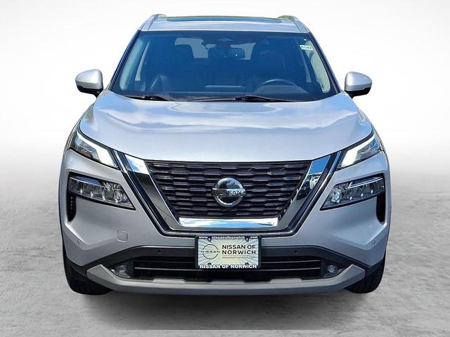 Photo of 2021 Brilliant Silver Metallic Nissan Rogue