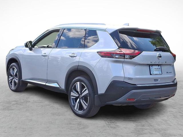 Photo of 2021 Brilliant Silver Metallic Nissan Rogue