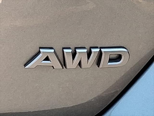 Photo of 2024 Gun Metallic Nissan Altima