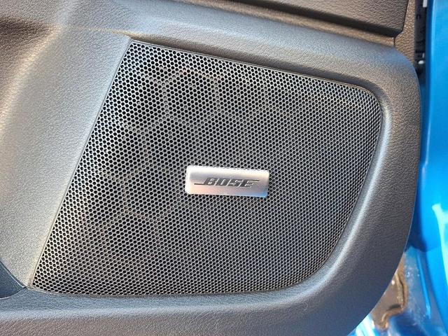 Photo of 2023 Electric Blue Metallic/Super Black Nissan Sentra