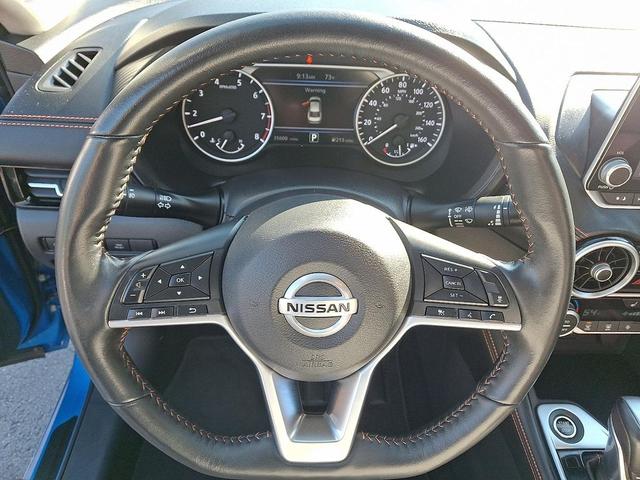 Photo of 2023 Electric Blue Metallic/Super Black Nissan Sentra