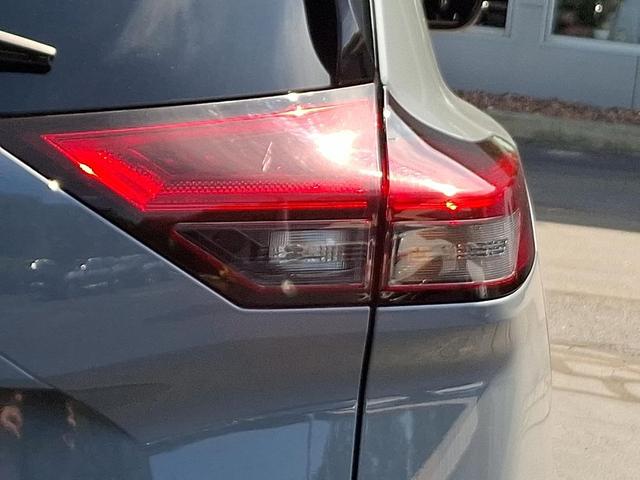 Photo of 2023 Boulder Gray Pearl/Super Black - XEX Nissan Rogue