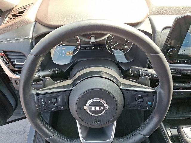 Photo of 2023 Boulder Gray Pearl/Super Black - XEX Nissan Rogue