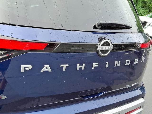 Photo of 2025 Deep Ocean Blue Pearl Nissan Pathfinder