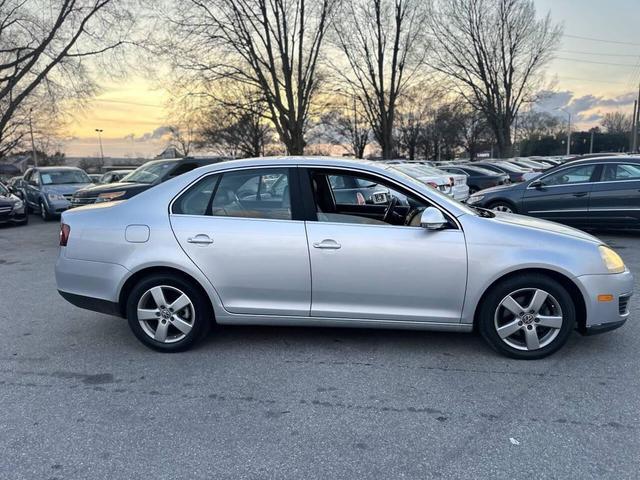 Photo of 2008 Black Volkswagen Jetta