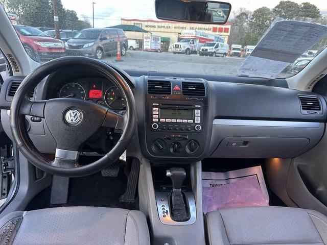 Photo of 2008 Black Volkswagen Jetta