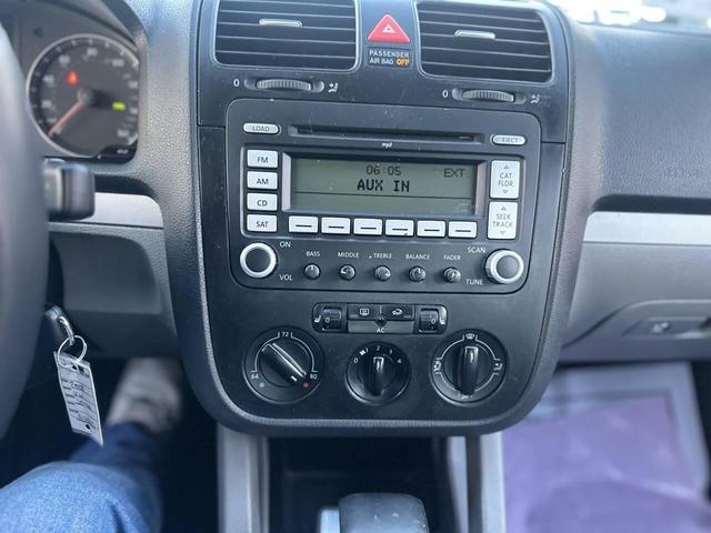 Photo of 2008 Black Volkswagen Jetta