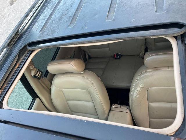 Photo of 2002 Black Clearcoat Ford Explorer Sport Trac