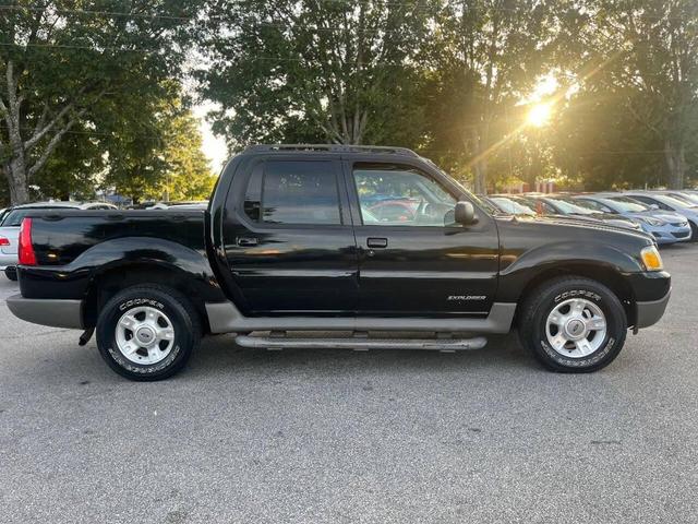 Photo of 2002 Black Clearcoat Ford Explorer Sport Trac