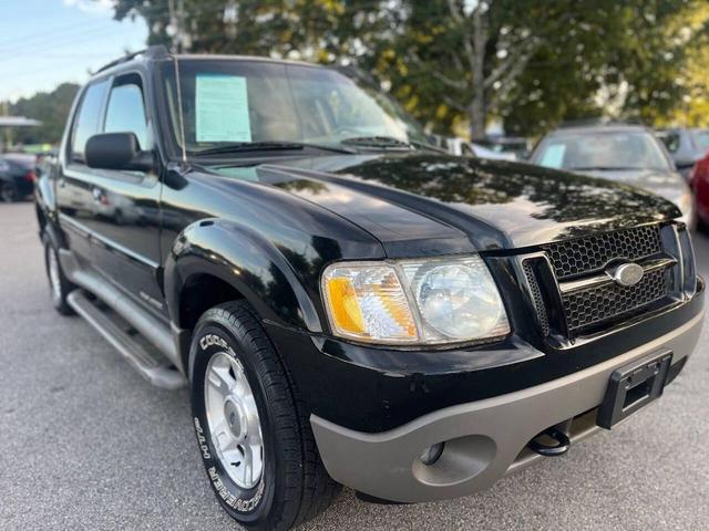 Photo of 2002 Black Clearcoat Ford Explorer Sport Trac