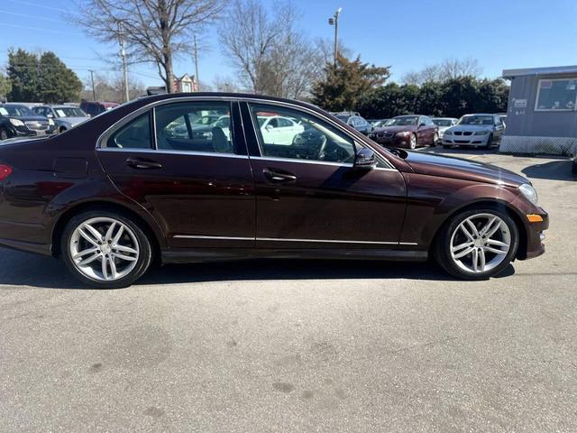 Photo of 2012 Maroon Mercedes-Benz C-Class