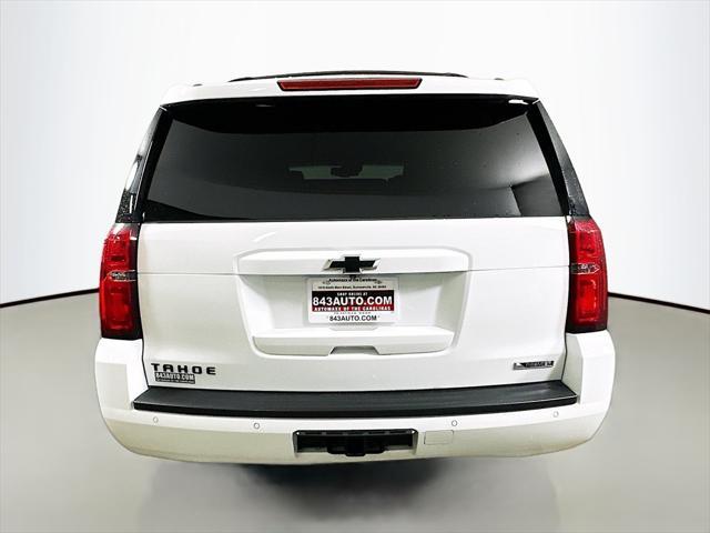 Photo of 2018 Summit White Chevrolet Tahoe