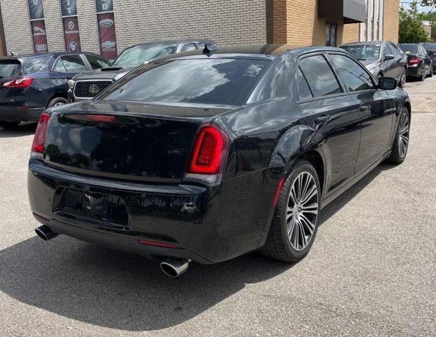Photo of 2018 Gloss Black Chrysler 300
