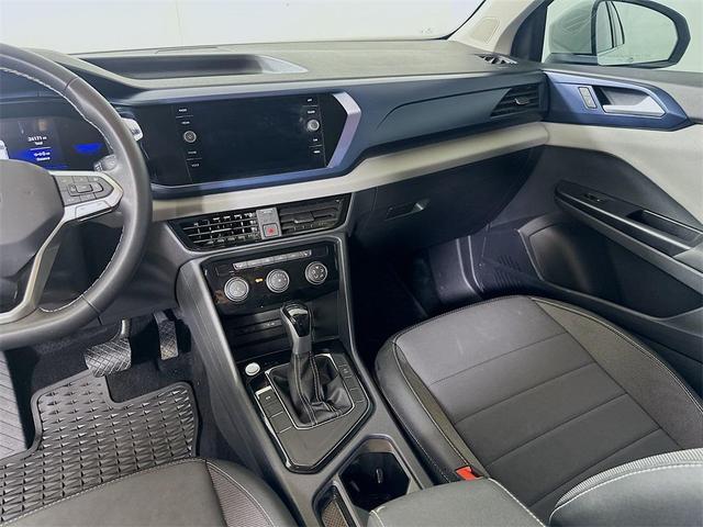 Photo of 2023 Pure White Volkswagen Taos