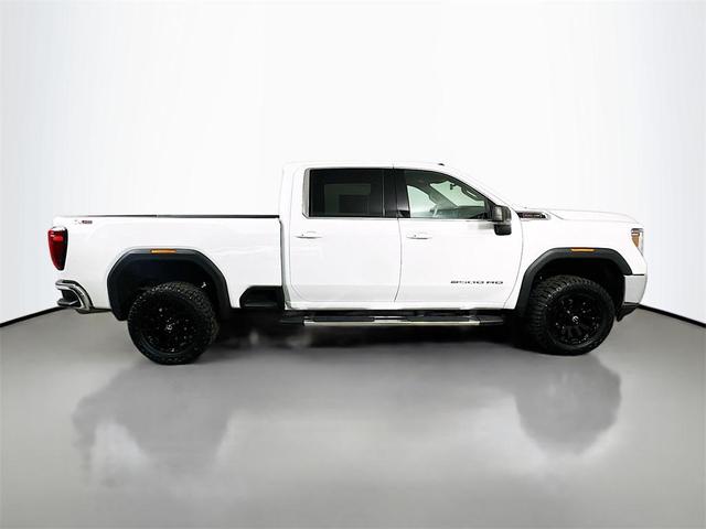 Photo of 2023 Summit White GMC Sierra 2500