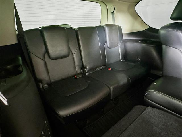Photo of 2017 Hermosa Blue INFINITI QX80