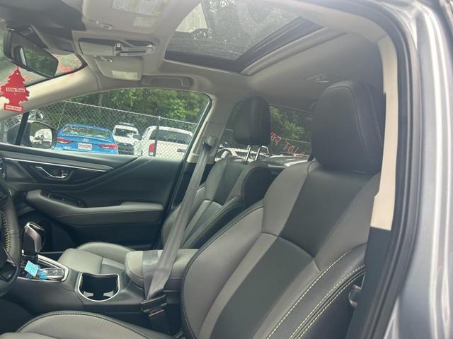 Photo of 2024 Ice Silver Metallic Subaru Outback