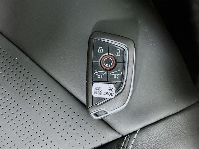 Photo of 2024 Black Chevrolet Corvette