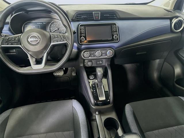 Photo of 2023 Super Black Nissan Versa
