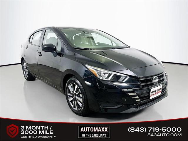 Photo of 2023 Super Black Nissan Versa