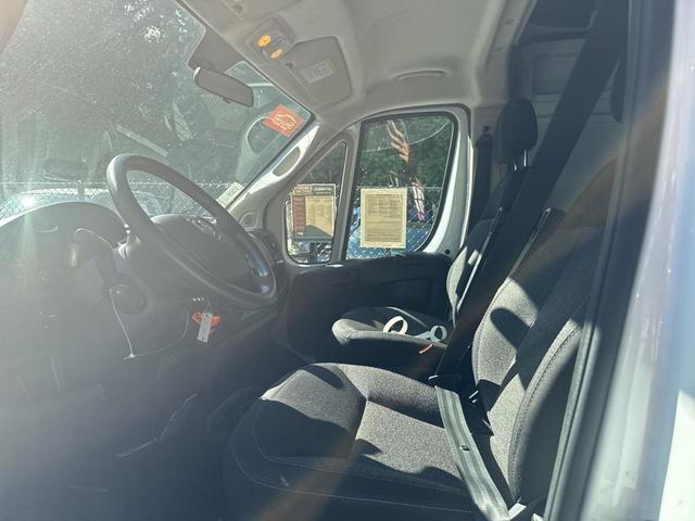 Photo of 2021 Bright White Clearcoat RAM ProMaster 1500