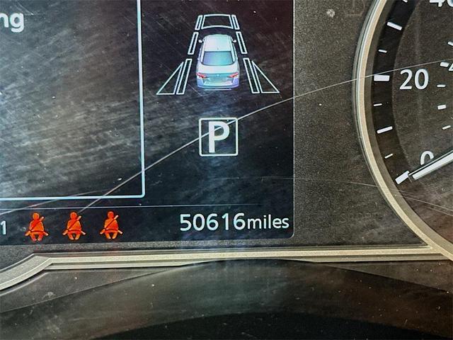 Photo of 2023 Super Black Nissan Versa