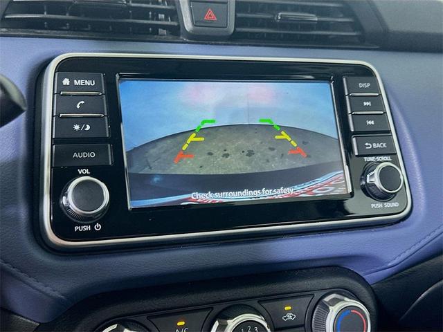 Photo of 2023 Super Black Nissan Versa