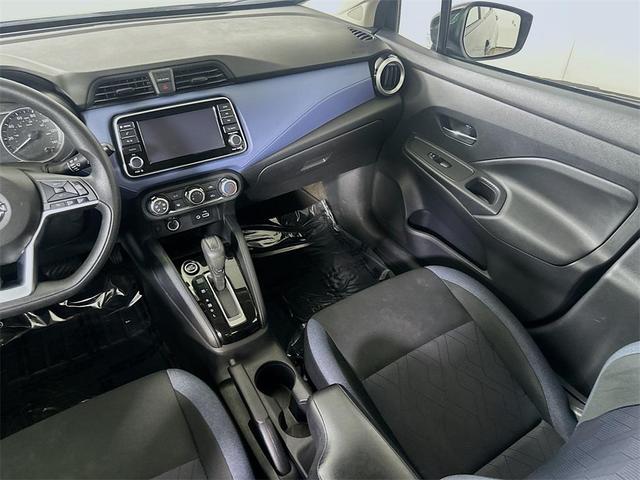 Photo of 2023 Super Black Nissan Versa