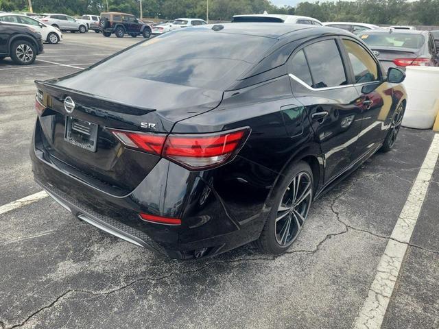 Photo of 2020 Super Black Nissan Sentra