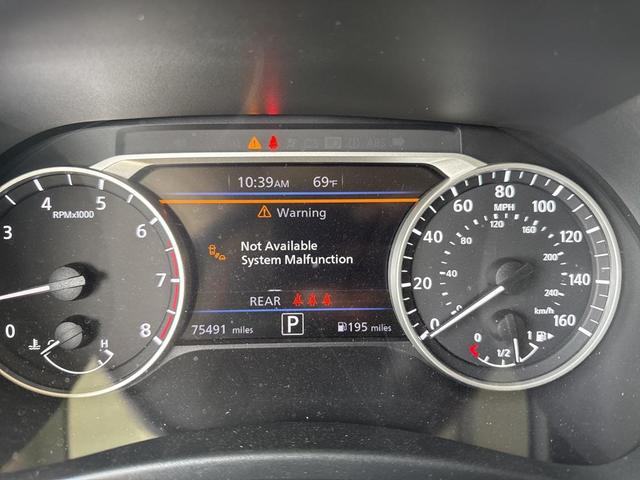 Photo of 2020 Super Black Nissan Sentra