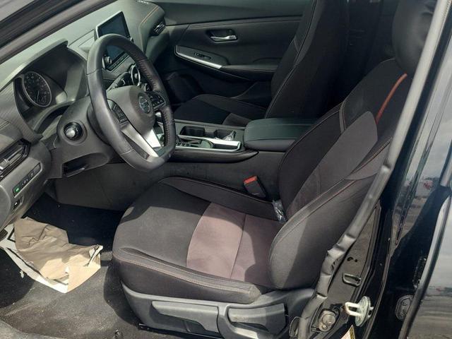 Photo of 2020 Super Black Nissan Sentra
