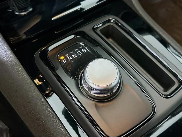 Photo of 2023 Gloss Black Chrysler 300