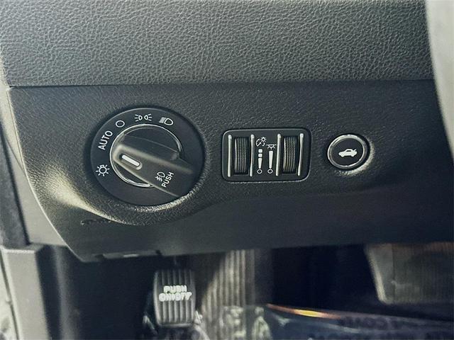 Photo of 2023 Gloss Black Chrysler 300