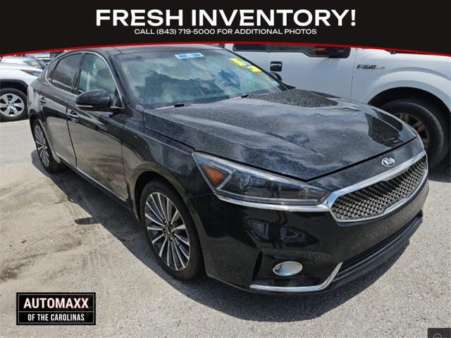 2017 Kia Cadenza