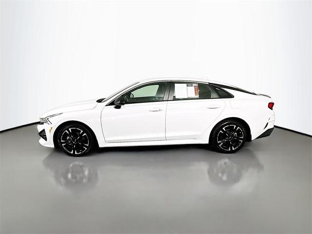 Photo of 2024 Glacial White Pearl Kia K5