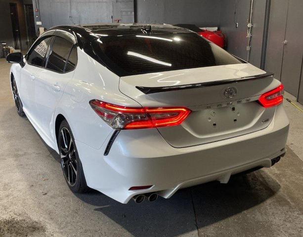 Photo of 2019 White Toyota Camry