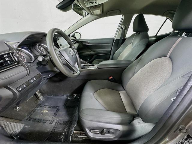 Photo of 2023 Gray Toyota Camry