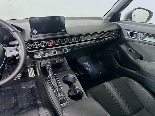 Photo of 2022 Gray Honda Civic