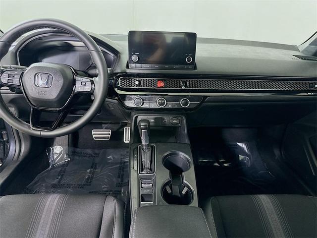 Photo of 2022 Gray Honda Civic