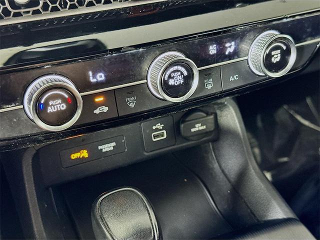 Photo of 2022 Gray Honda Civic