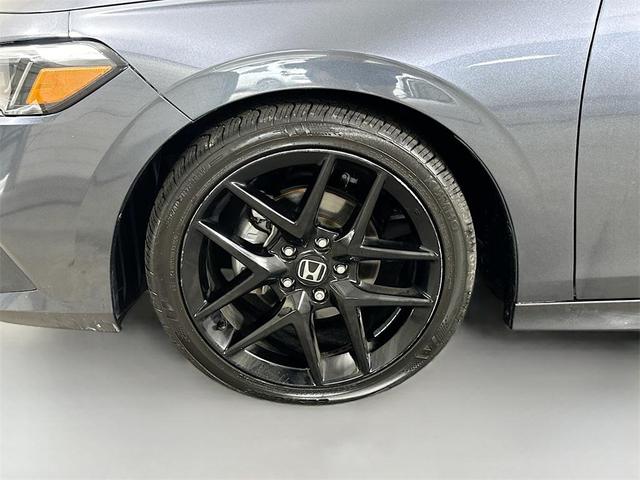 Photo of 2022 Gray Honda Civic