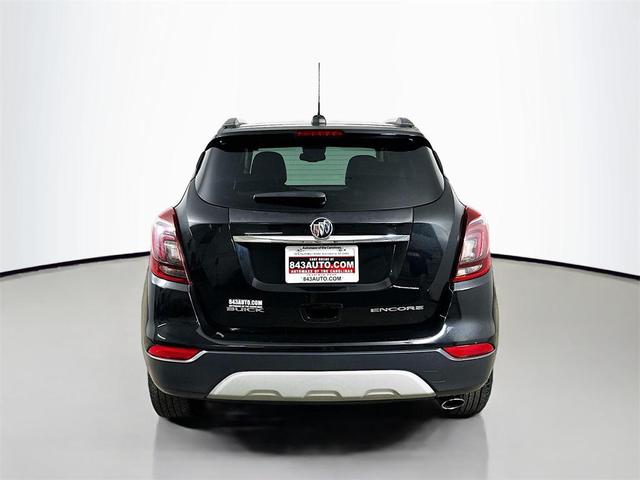 Photo of 2018 Ebony Twilight Metallic Buick Encore