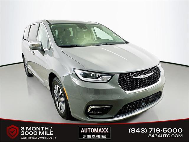 2022 Chrysler Pacifica Hybrid