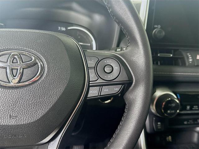 Photo of 2024 Midnight Black Metallic Toyota RAV4